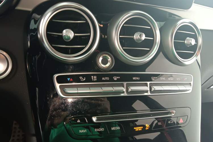 Used Mercedes-Benz GLC AMG 2017 AMG GLC 43 4MATIC Audio And AC Panel