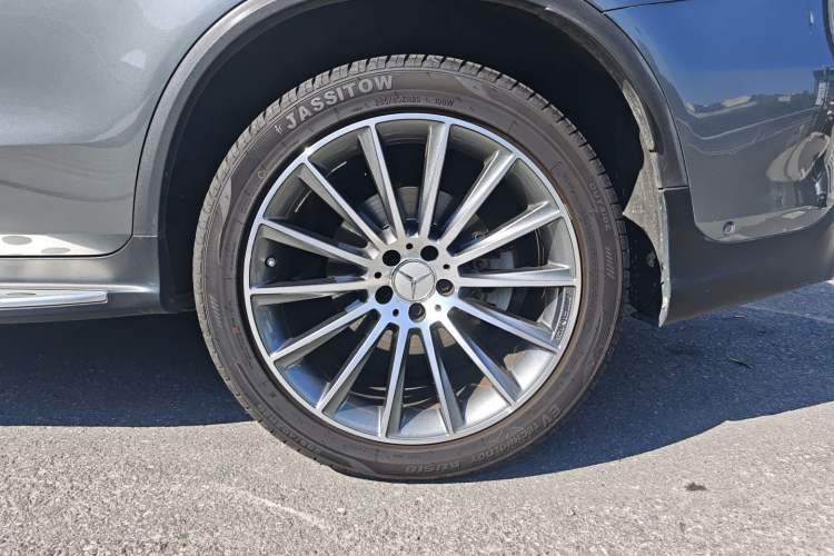 Used Mercedes-Benz GLC AMG 2017 AMG GLC 43 4MATIC Exterior 7