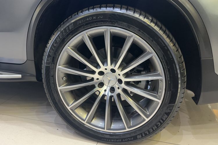 Used Mercedes-Benz GLC AMG 2017 AMG GLC 43 4MATIC Exterior 9