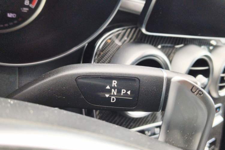 Used Mercedes-Benz GLC AMG 2017 AMG GLC 43 4MATIC Special Edition Gear Lever