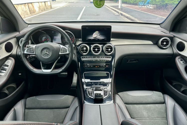 Used Mercedes-Benz GLC AMG 2017 AMG GLC 43 4MATIC Interior 3