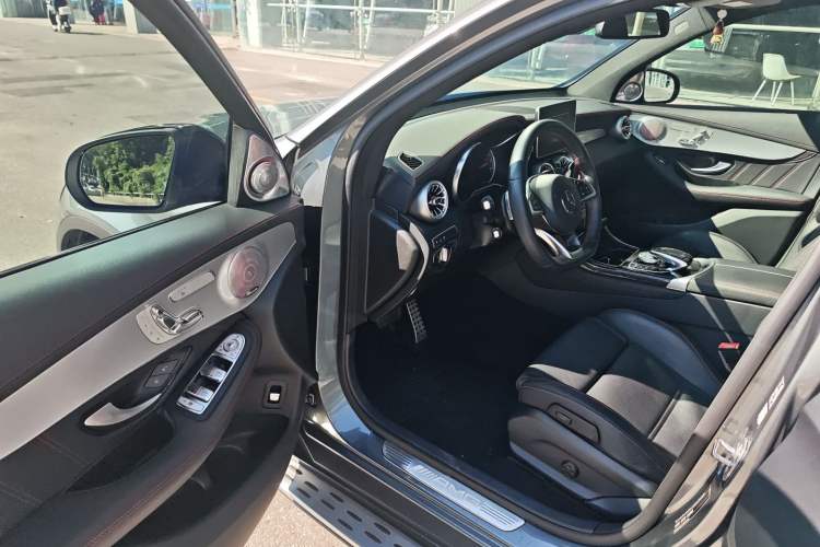 Used Mercedes-Benz GLC AMG 2017 AMG GLC 43 4MATIC Interior 3