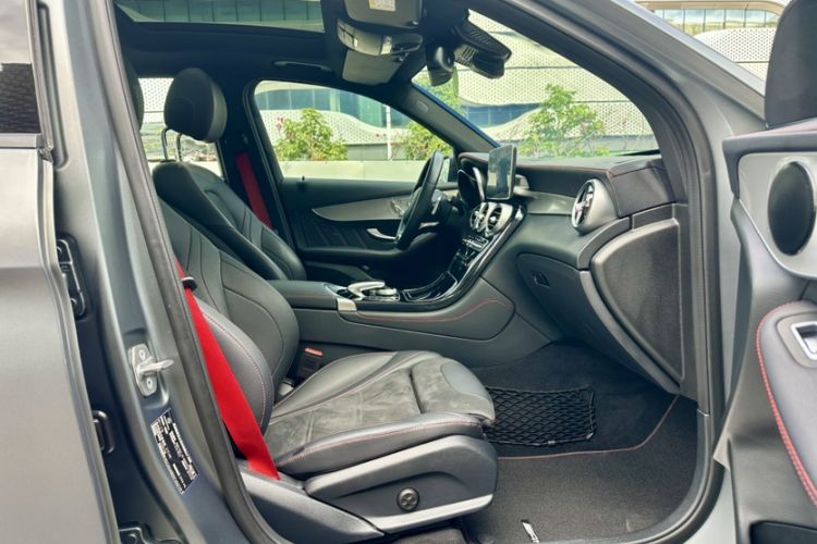 Used Mercedes-Benz GLC AMG 2017 AMG GLC 43 4MATIC Interior 6