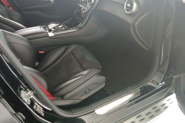 Used Mercedes-Benz GLC AMG 2017 AMG GLC 43 4MATIC Right Front Seat