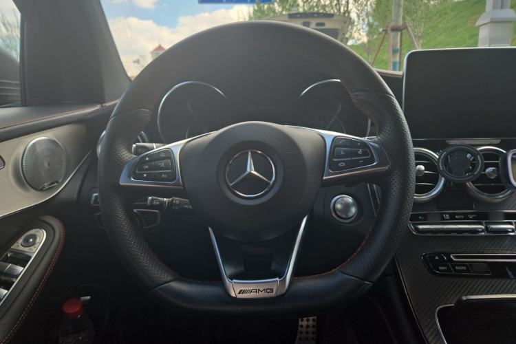 Used Mercedes-Benz GLC AMG 2017 AMG GLC 43 4MATIC Special Edition Steering Wheel