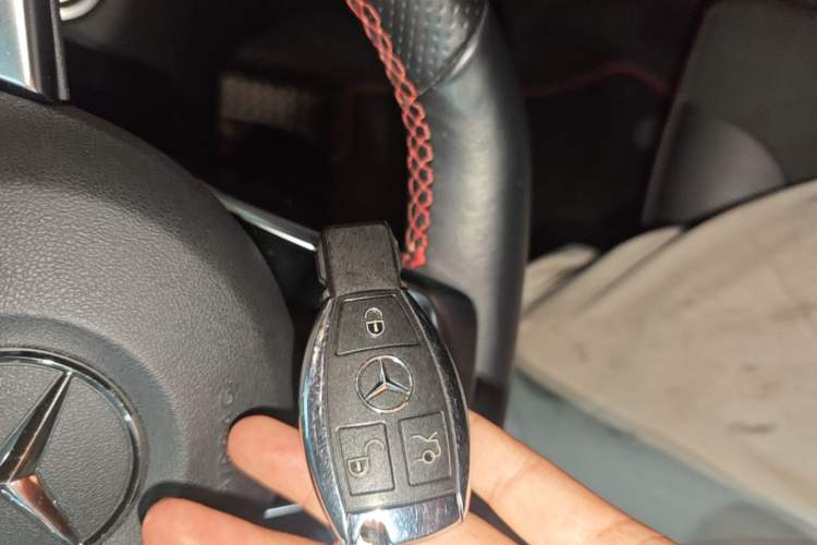 Used Mercedes-Benz GLC AMG 2017 AMG GLC 43 4MATIC Vehicle Key