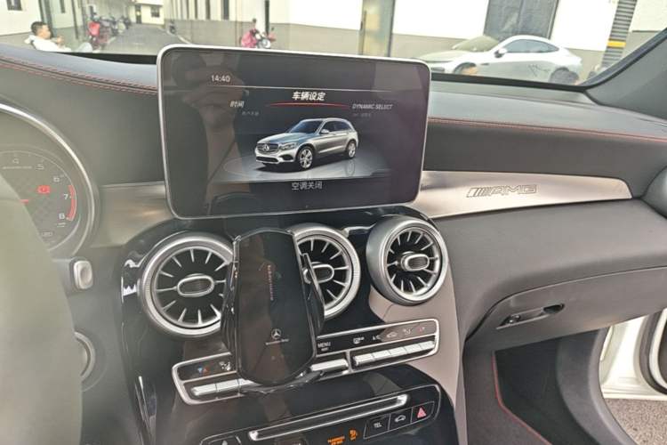 Used Mercedes-Benz GLC AMG 2017 AMG GLC 43 4MATIC Special Edition Audio And AC Panel