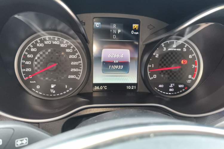 Used Mercedes-Benz GLC AMG 2017 AMG GLC 43 4MATIC Odometer Close Up