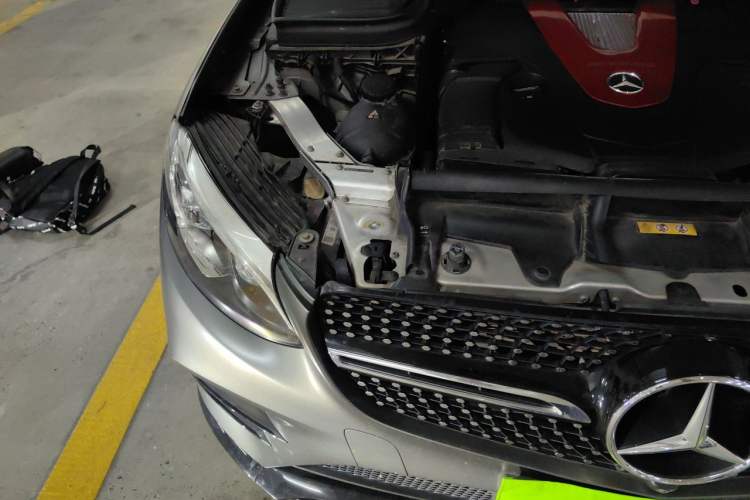 Used Mercedes-Benz GLC AMG 2017 AMG GLC 43 4MATIC Special Edition Right Front Headlight