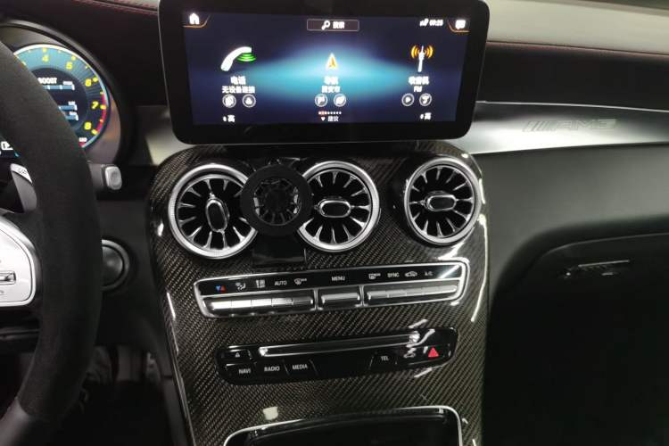 Used Mercedes-Benz GLC AMG 2017 AMG GLC 43 4MATIC Audio And AC Panel