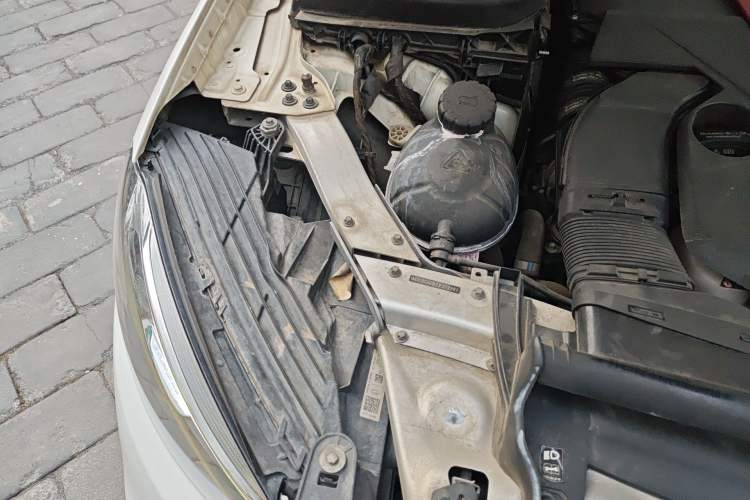 Used Mercedes-Benz GLC AMG 2017 AMG GLC 43 4MATIC Engine Bay Right