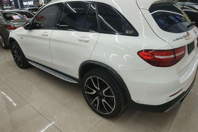 Used Mercedes-Benz GLC AMG 2017 AMG GLC 43 4MATIC Exterior 3