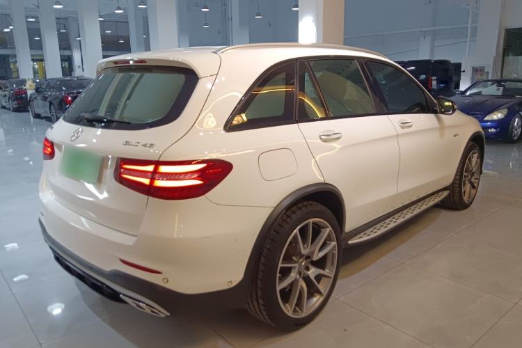 Used Mercedes-Benz GLC AMG 2017 AMG GLC 43 4MATIC Exterior 5