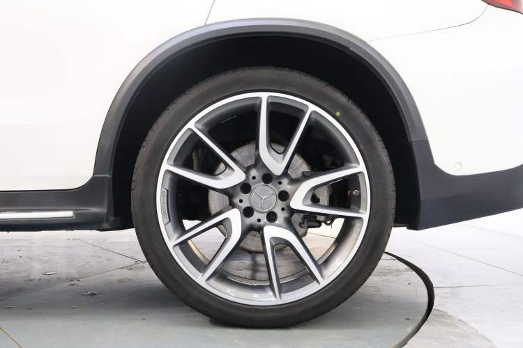 Used Mercedes-Benz GLC AMG 2017 AMG GLC 43 4MATIC Exterior 6