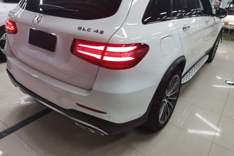 Used Mercedes-Benz GLC AMG 2017 AMG GLC 43 4MATIC Exterior 6