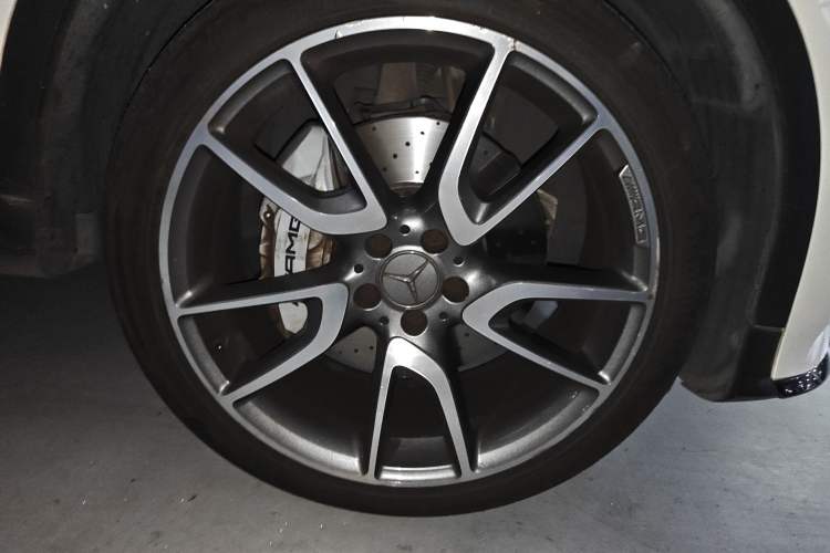 Used Mercedes-Benz GLC AMG 2017 AMG GLC 43 4MATIC Exterior 7