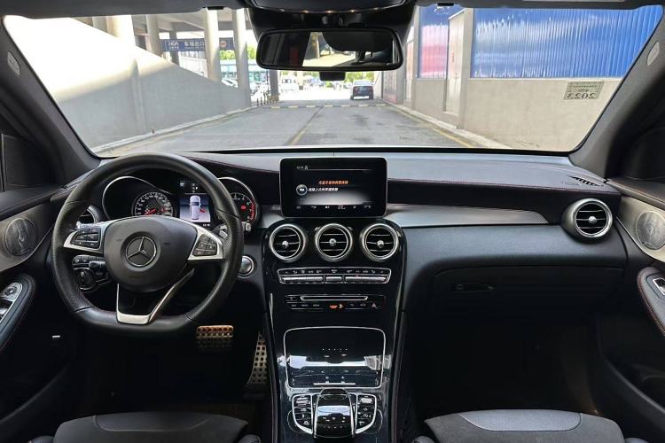 Used Mercedes-Benz GLC AMG 2017 AMG GLC 43 4MATIC Interior 1
