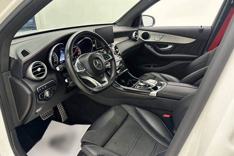 Used Mercedes-Benz GLC AMG 2017 AMG GLC 43 4MATIC Interior 2