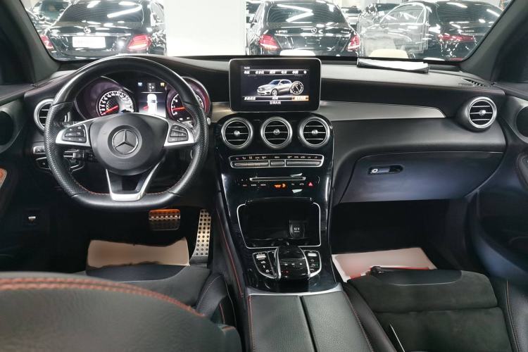 Used Mercedes-Benz GLC AMG 2017 AMG GLC 43 4MATIC Interior 2