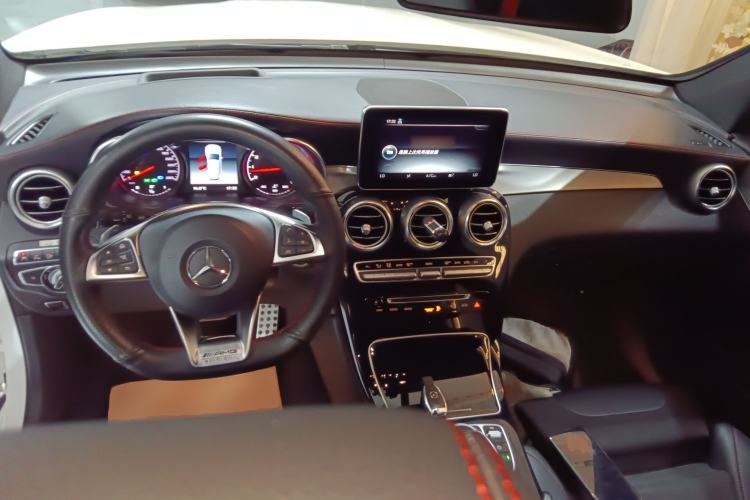 Used Mercedes-Benz GLC AMG 2017 AMG GLC 43 4MATIC Interior 2