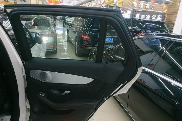 Used Mercedes-Benz GLC AMG 2017 AMG GLC 43 4MATIC Interior 6