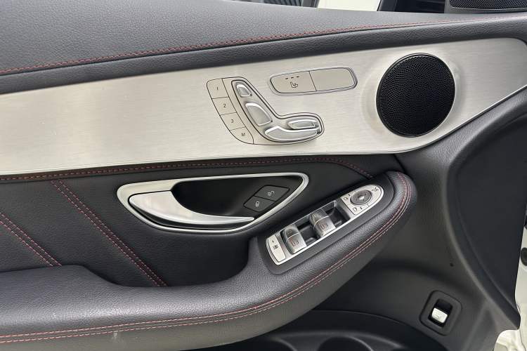 Used Mercedes-Benz GLC AMG 2017 AMG GLC 43 4MATIC Interior 6
