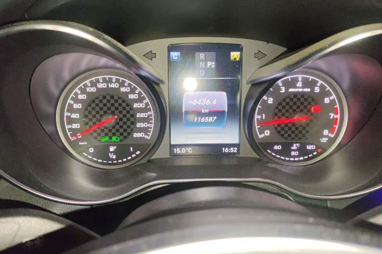 Used Mercedes-Benz GLC AMG 2017 AMG GLC 43 4MATIC Odometer Close Up