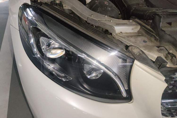 Used Mercedes-Benz GLC AMG 2017 AMG GLC 43 4MATIC Right Front Headlight