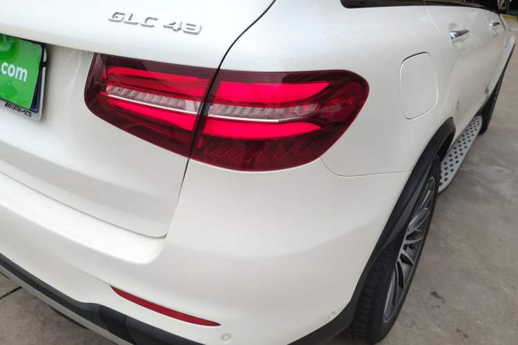 Used Mercedes-Benz GLC AMG 2017 AMG GLC 43 4MATIC Right Rear Taillight