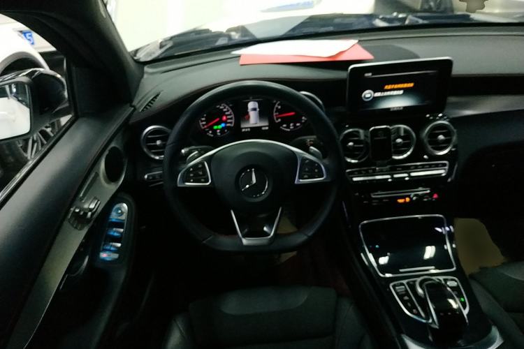 Used Mercedes-Benz GLC AMG 2017 AMG GLC 43 4MATIC Steering Wheel