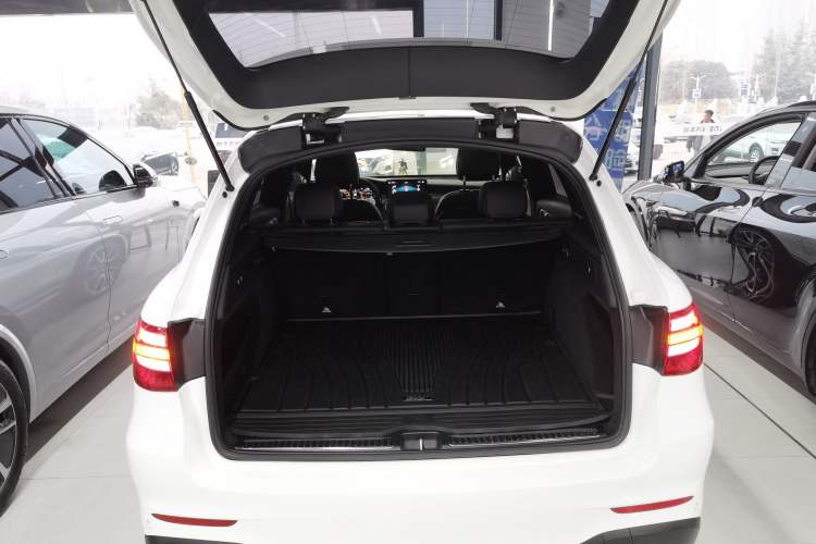 Used Mercedes-Benz GLC AMG 2017 AMG GLC 43 4MATIC Trunk