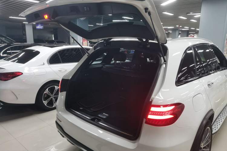 Used Mercedes-Benz GLC AMG 2017 AMG GLC 43 4MATIC Trunk
