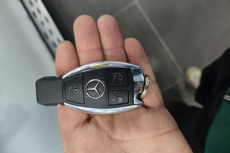 Used Mercedes-Benz GLC AMG 2017 AMG GLC 43 4MATIC Vehicle Key