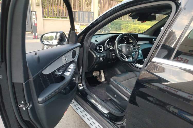Used Mercedes-Benz GLC AMG 2018 AMG GLC 63 4MATIC+ Driver Seat