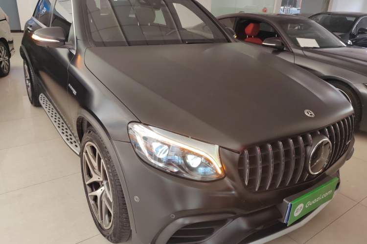 Used Mercedes-Benz GLC AMG 2018 AMG GLC 63 4MATIC+ Exterior 2