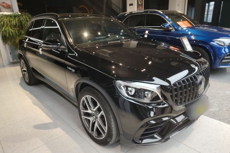 Used Mercedes-Benz GLC AMG 2018 AMG GLC 63 4MATIC+ Exterior 2