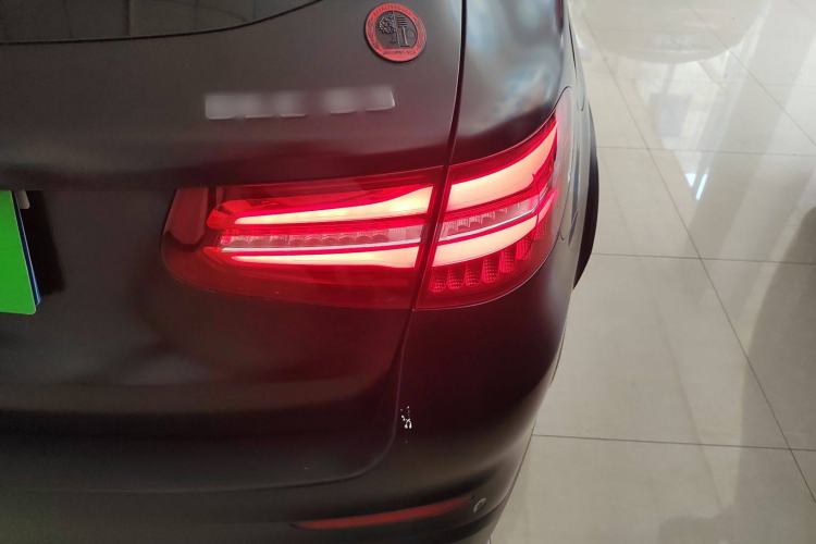 Used Mercedes-Benz GLC AMG 2018 AMG GLC 63 4MATIC+ Exterior 6