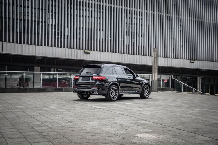Used Mercedes-Benz GLC AMG 2018 AMG GLC 63 4MATIC+ Exterior 7