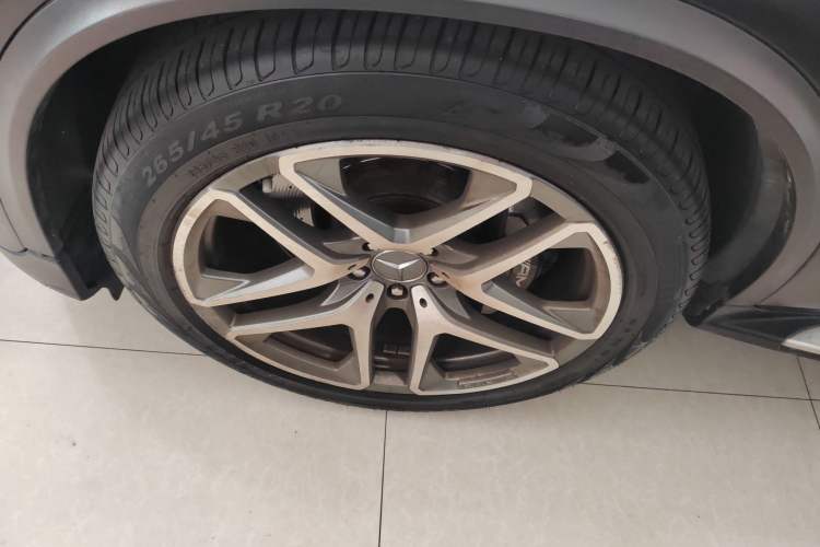Used Mercedes-Benz GLC AMG 2018 AMG GLC 63 4MATIC+ Exterior 7