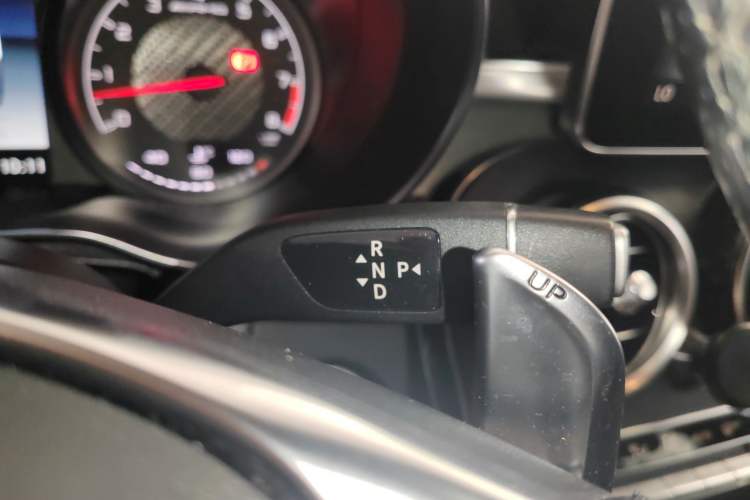 Used Mercedes-Benz GLC AMG 2018 AMG GLC 63 4MATIC+ Gear Lever