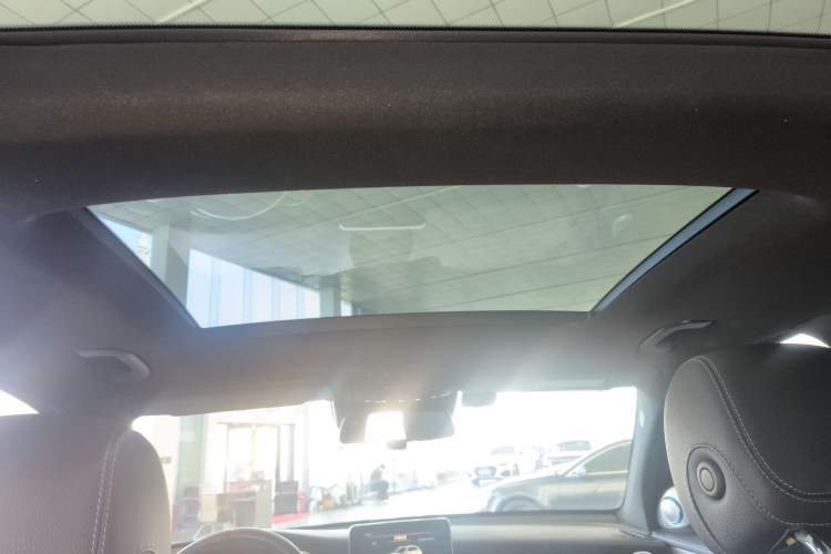 Used Mercedes-Benz GLC AMG 2018 AMG GLC 63 4MATIC+ Headliner