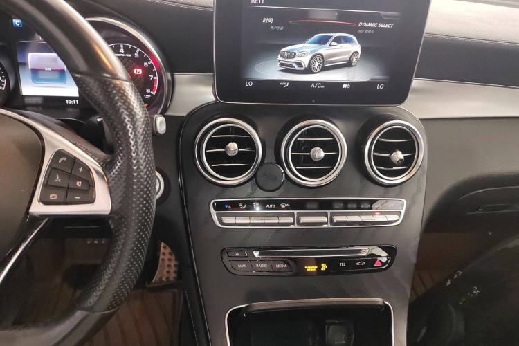 Used Mercedes-Benz GLC AMG 2018 AMG GLC 63 4MATIC+ Interior 2