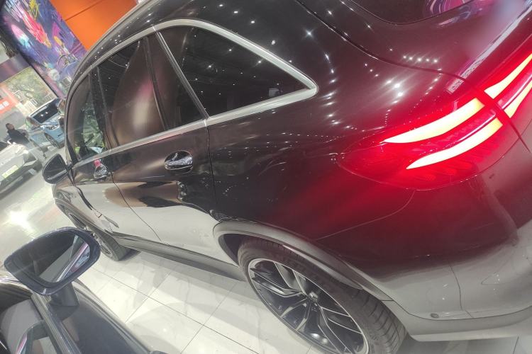Used Mercedes-Benz GLC AMG 2018 AMG GLC 63 4MATIC+ Left Side