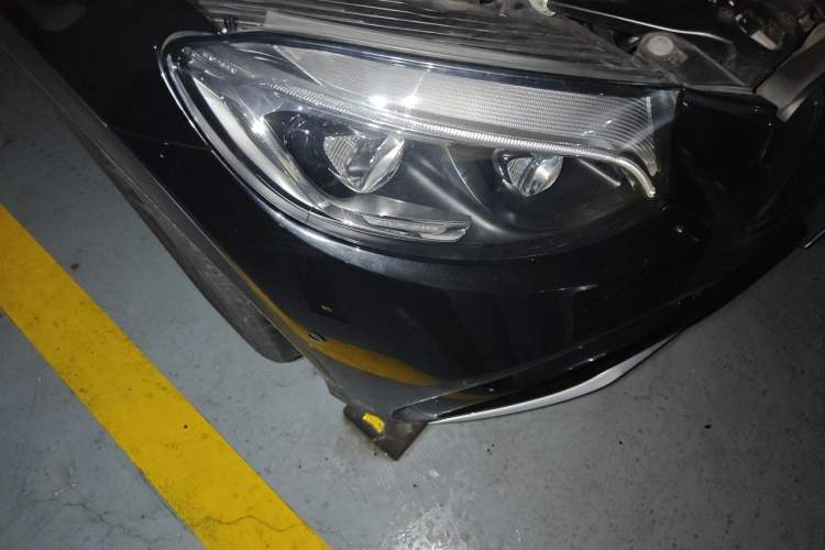 Used Mercedes-Benz GLC AMG 2018 AMG GLC 63 4MATIC+ Right Front Headlight