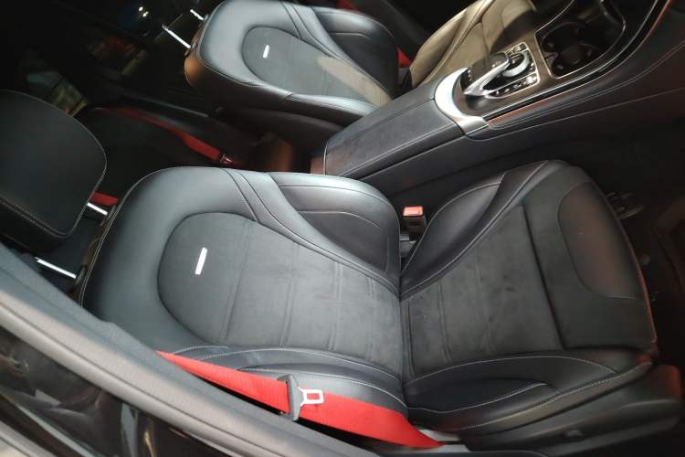 Used Mercedes-Benz GLC AMG 2018 AMG GLC 63 4MATIC+ Right Front Seat