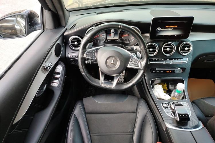 Used Mercedes-Benz GLC AMG 2018 AMG GLC 63 4MATIC+ Steering Wheel