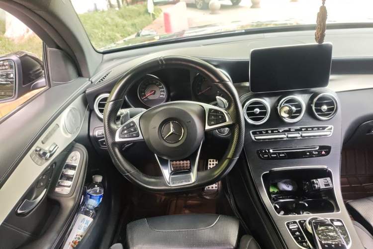 Used Mercedes-Benz GLC AMG 2018 AMG GLC 63 4MATIC+ Steering Wheel