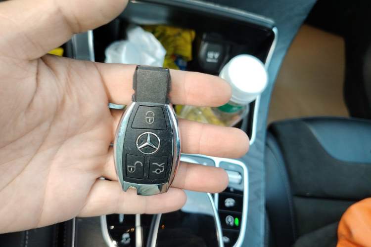 Used Mercedes-Benz GLC AMG 2018 AMG GLC 63 4MATIC+ Vehicle Key