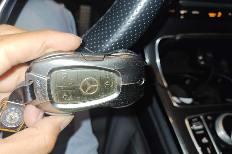 Used Mercedes-Benz GLC AMG 2018 AMG GLC 63 4MATIC+ Vehicle Key