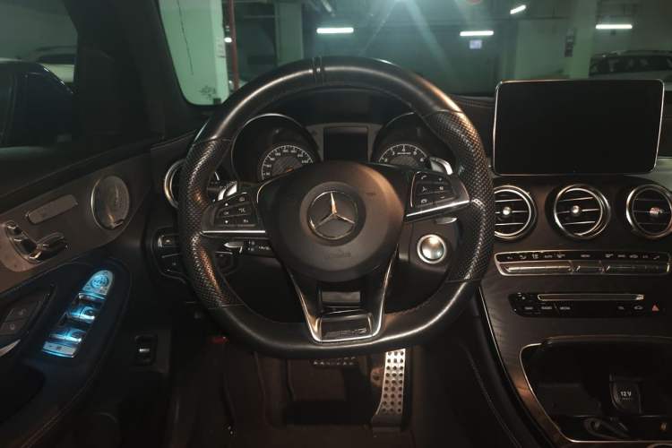 Used Mercedes-Benz GLC AMG 2018 AMG GLC 63 4MATIC+ Steering Wheel